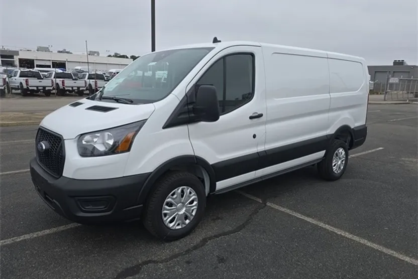 2025 Ford Transit photo 1