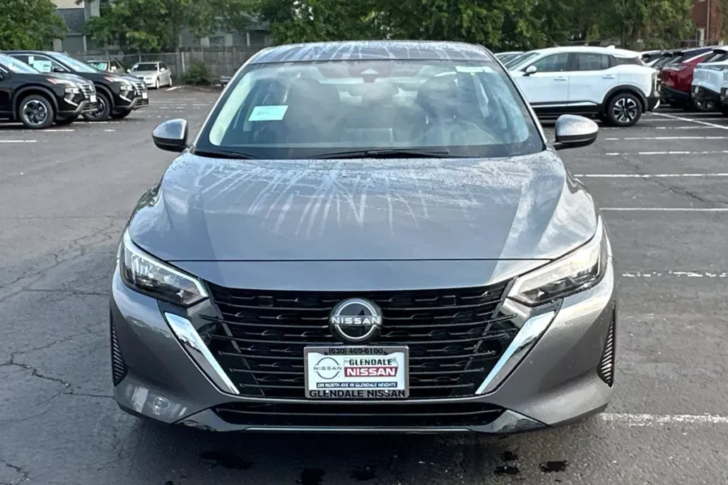 2025 Nissan Sentra SV photo 1