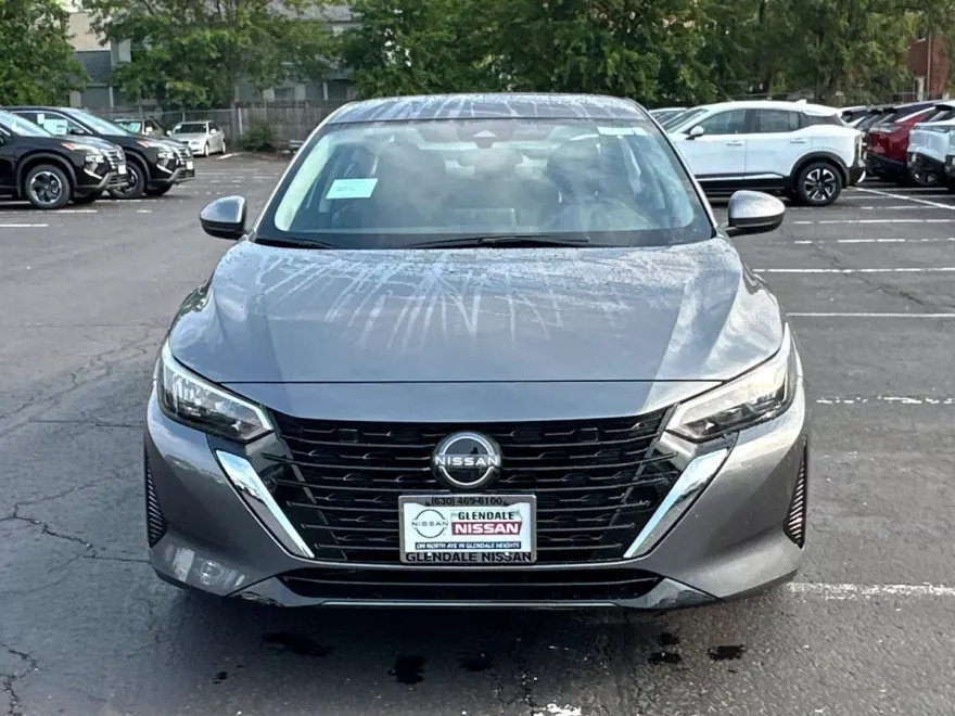 2025 Nissan Sentra SV photo 1