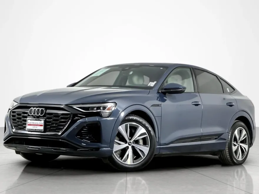 2024 Audi Q8 E-tron line Premium photo 1