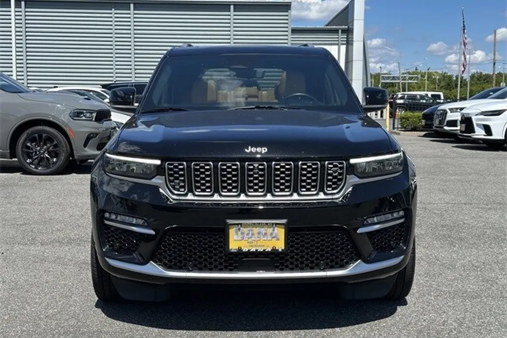 2022 Jeep Grand Cherokee Summit Reserve photo 1