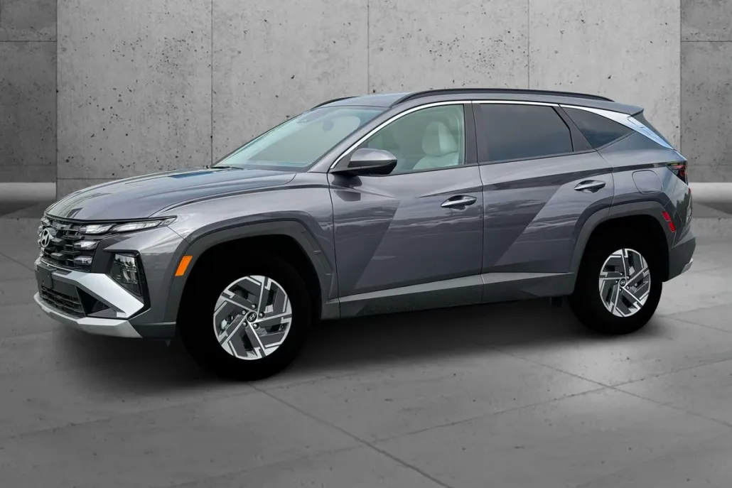 2025 Hyundai Tucson Hybrid Blue photo 1