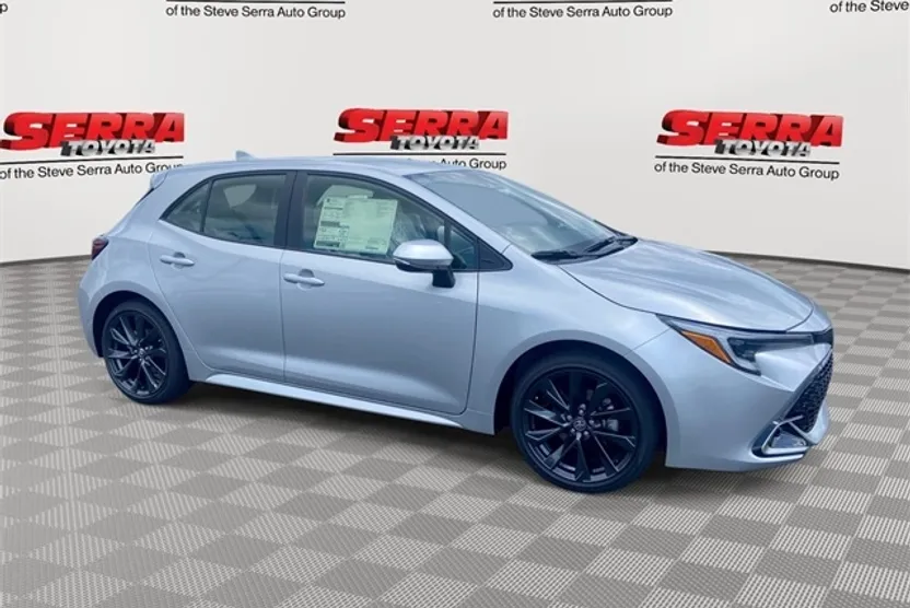 2025 Toyota Corolla XSE photo 1