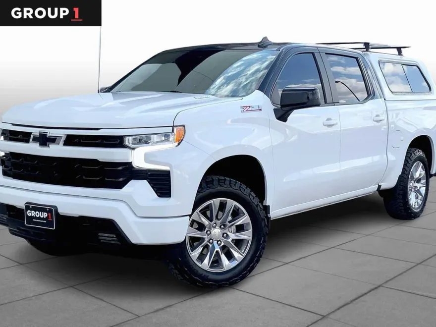 2023 Chevrolet Silverado 1500 RST photo 1