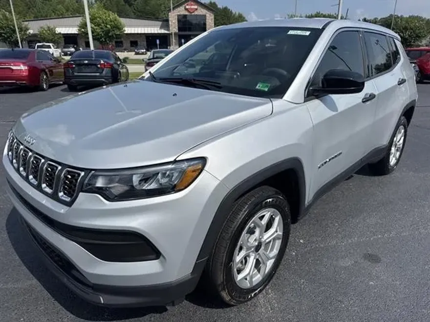 2025 Jeep Compass Sport photo 1