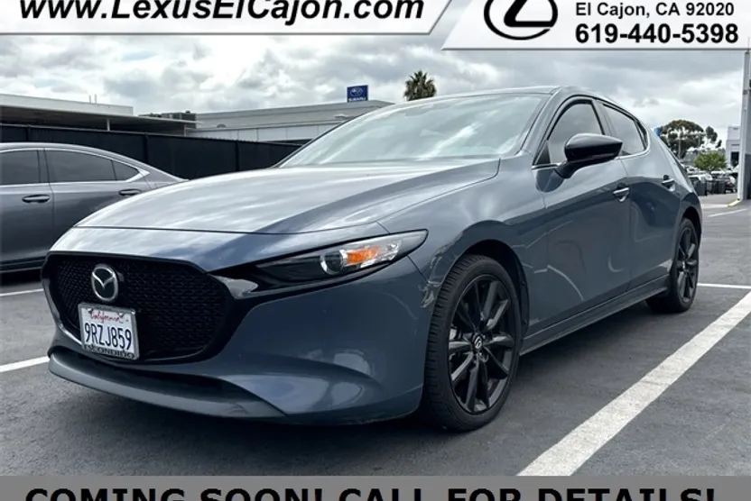 2022 Mazda Mazda3 Preferred photo 1
