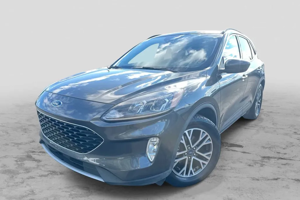 2020 Ford Escape SEL photo 1