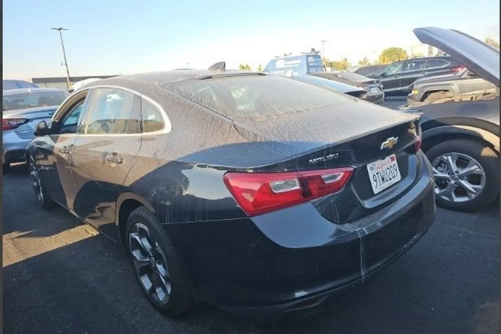 2023 Chevrolet Malibu 1LT photo 1