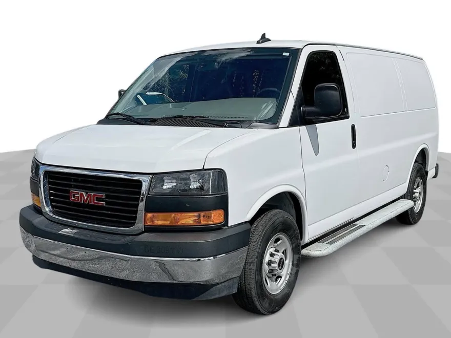 2023 Gmc Savana Cargo 2500 photo 1