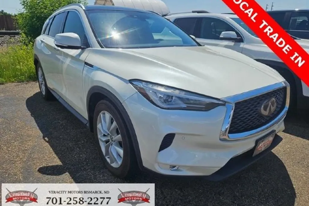 2019 Infiniti QX50 Essential photo 1