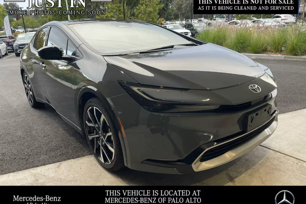 2024 Toyota Prius Prime XSE Premium photo 1