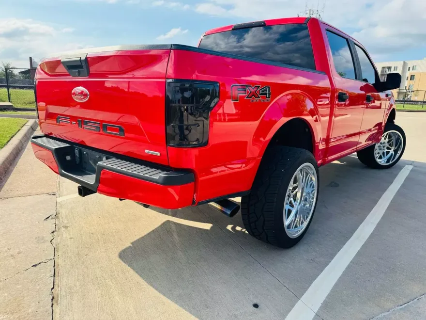 2019 Ford F-150 XL photo 1