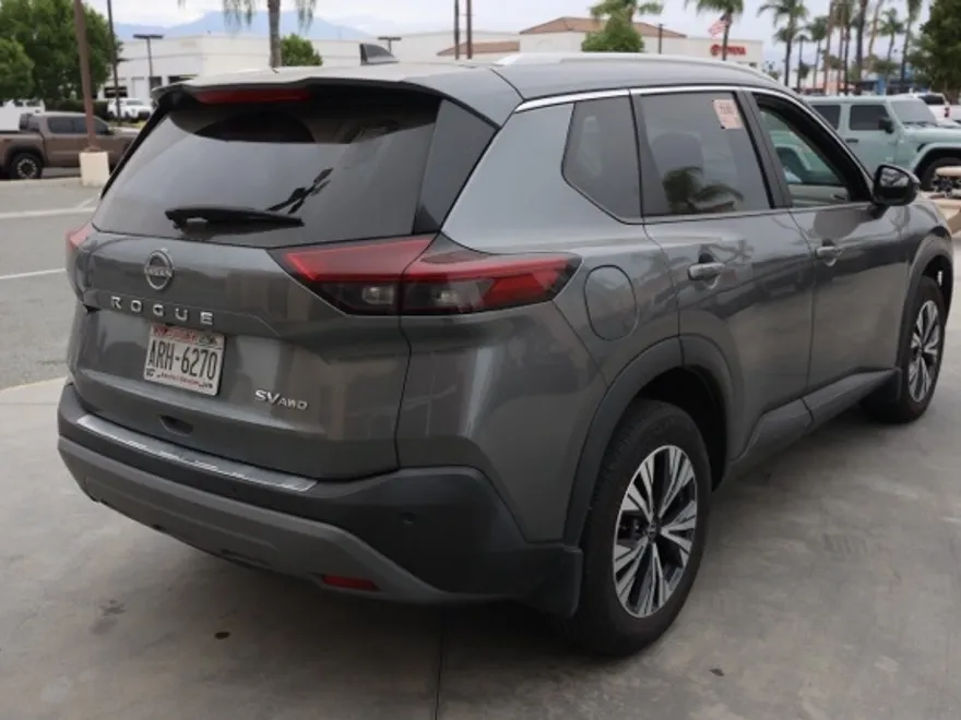 2023 Nissan Rogue SV photo 1