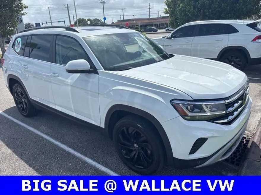 2022 Volkswagen Atlas SE Technology photo 1