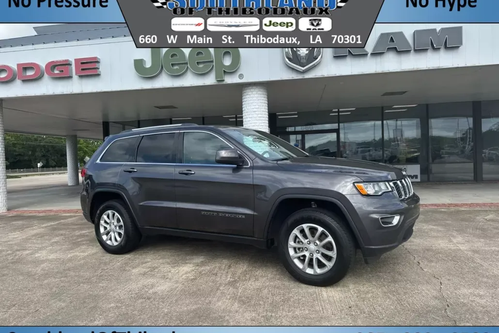 2021 Jeep Grand Cherokee Laredo X photo 1