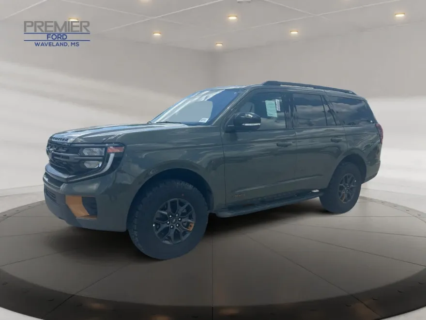 2025 Ford Expedition photo 1