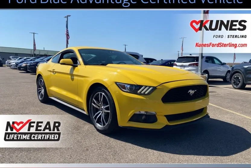 2017 Ford Mustang EcoBoost Premium photo 1
