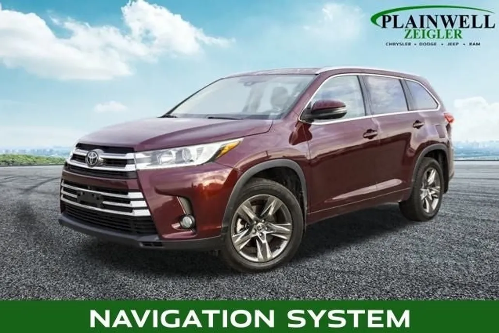 2017 Toyota Highlander Limited photo 1