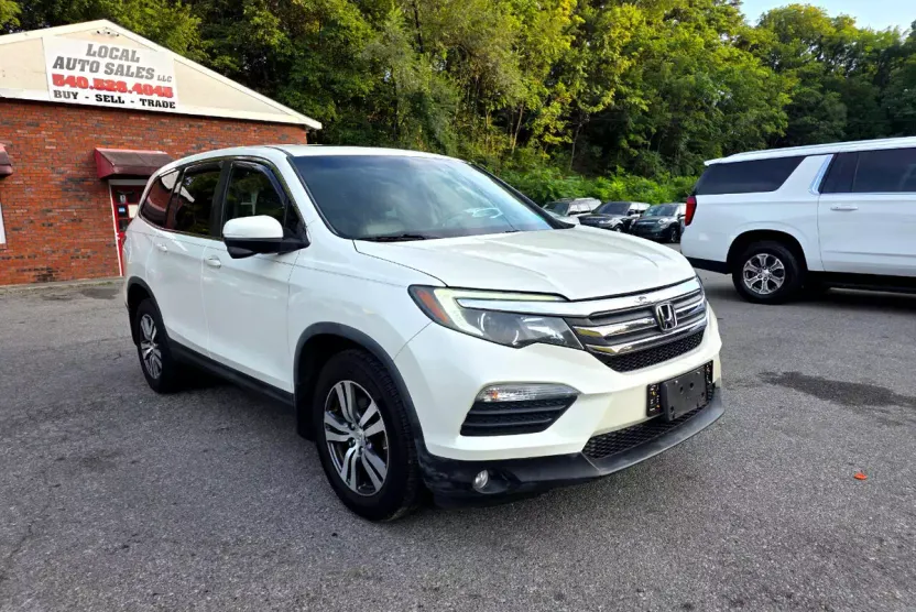 2017 Honda Pilot EX-L photo 1