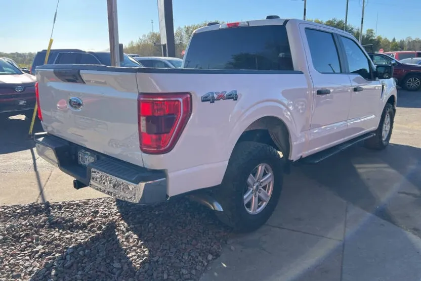2021 Ford F-150 XLT photo 1