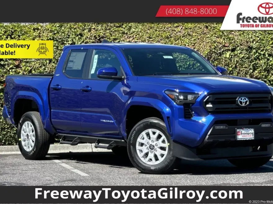 2025 Toyota Tacoma SR5 4x4 Double Cab photo 1