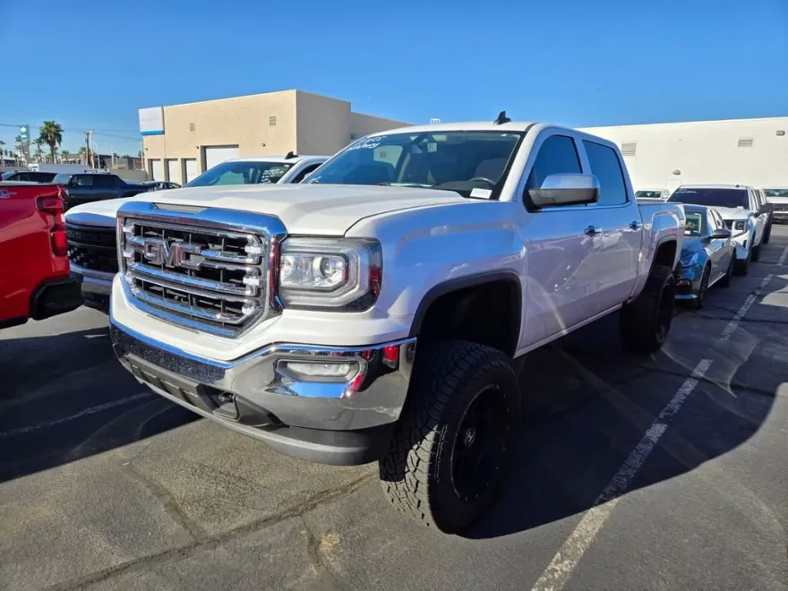 2018 Gmc Sierra 1500 SLT photo 1