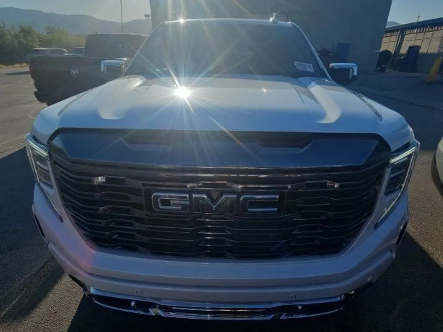 2023 Gmc Sierra 1500 Denali Ultimate photo 1