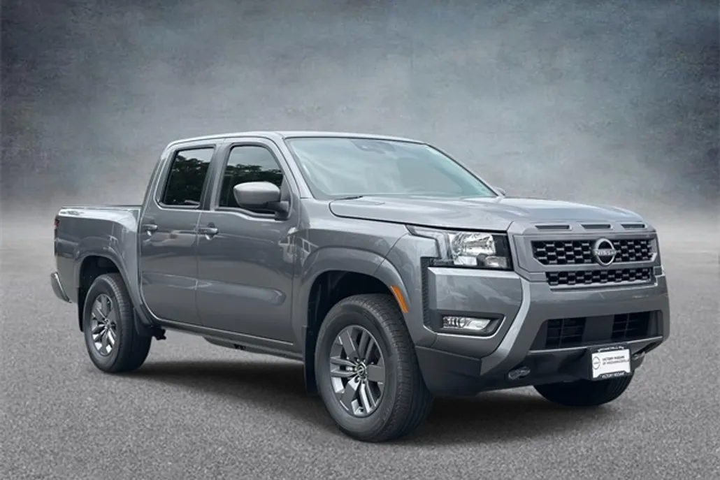 2025 Nissan Frontier SV photo 1