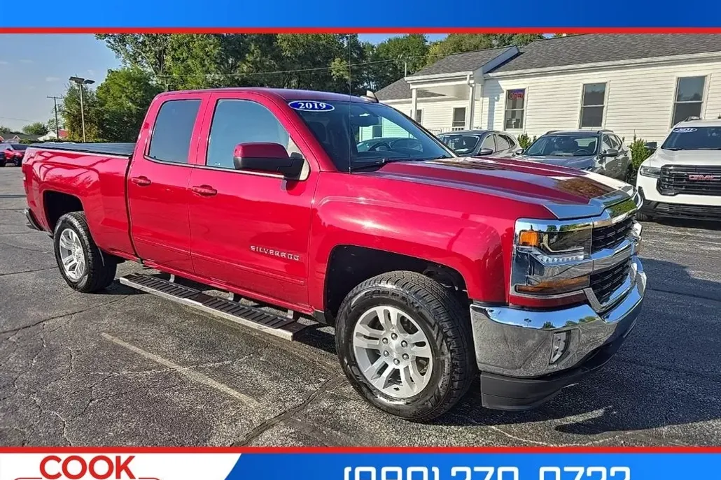 2019 Chevrolet Silverado LT photo 1