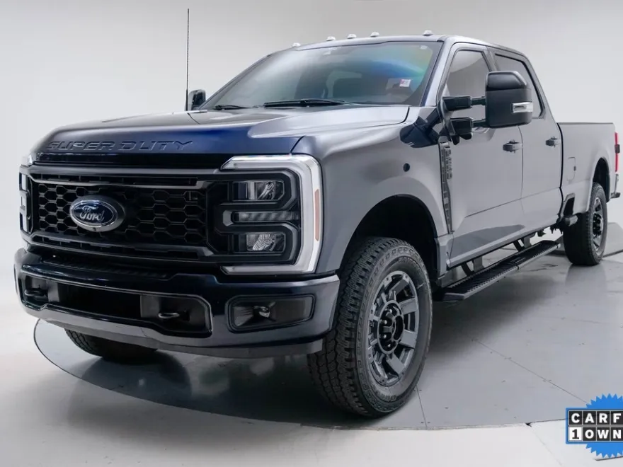 2024 Ford F-250 Lariat photo 1