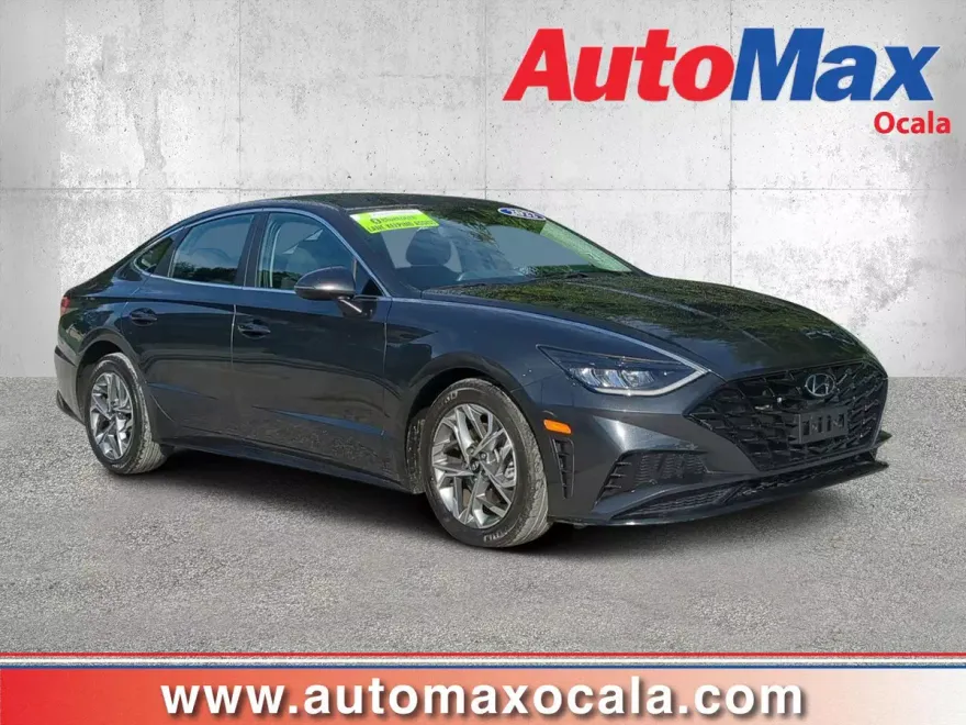 2022 Hyundai Sonata SEL photo 1
