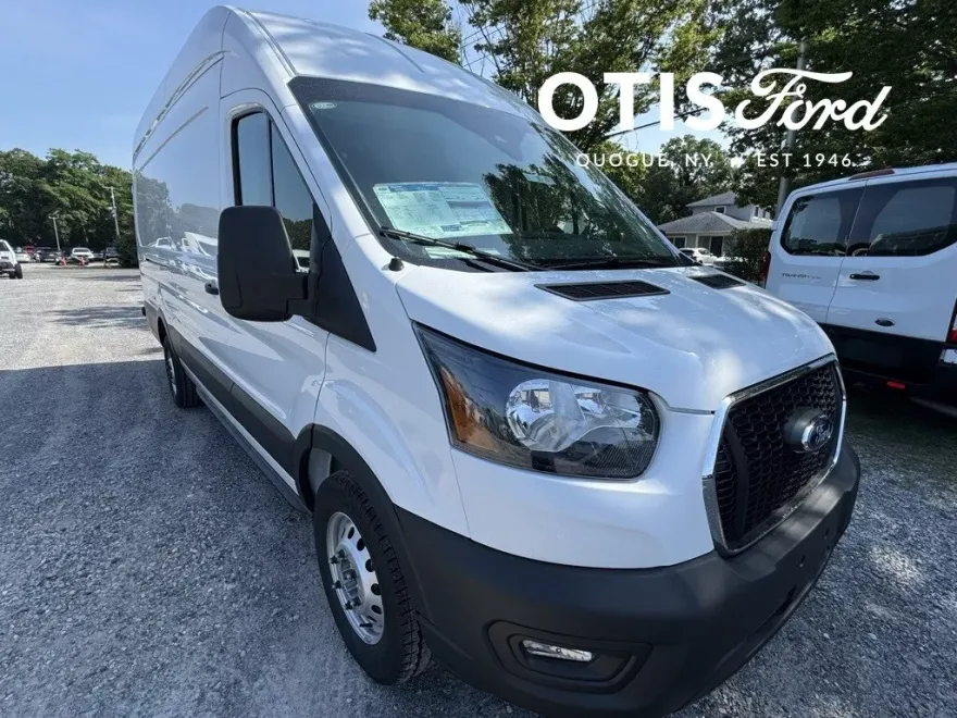 2025 Ford Transit photo 1