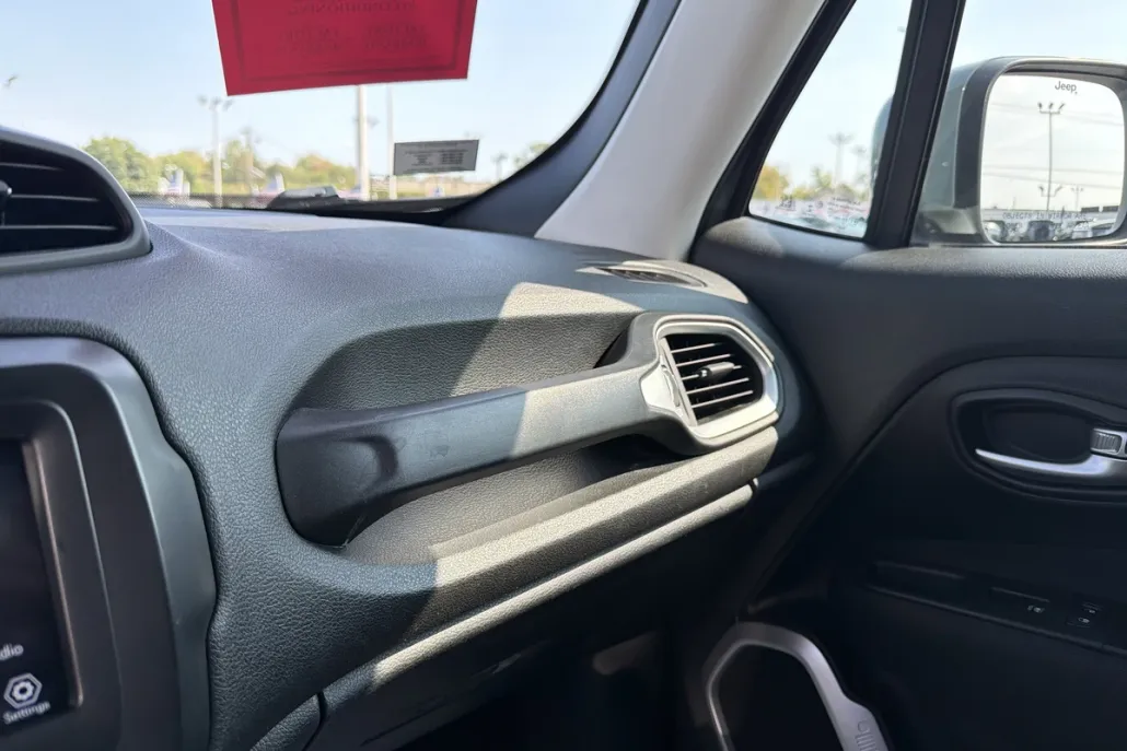 2018 Jeep Renegade Latitude North Edition photo 1