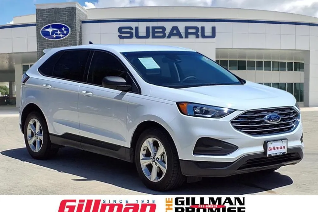 2020 Ford Edge SE photo 1
