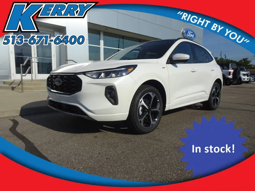 2024 Ford Escape ST-Line Select photo 1