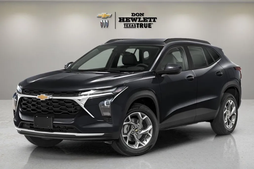2025 Chevrolet Trax LT photo 1