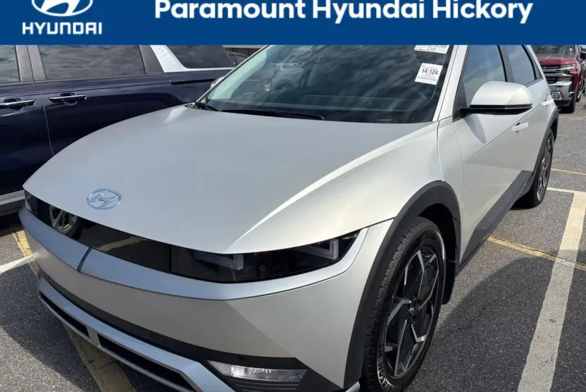 2023 Hyundai Ioniq 5 SEL photo 1