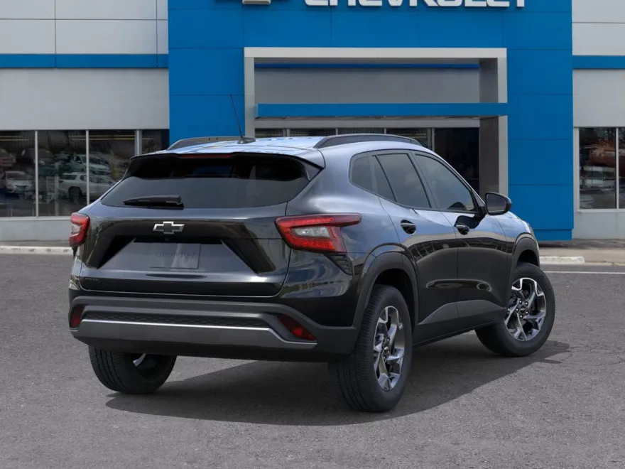 2026 Chevrolet Trax LT photo 1