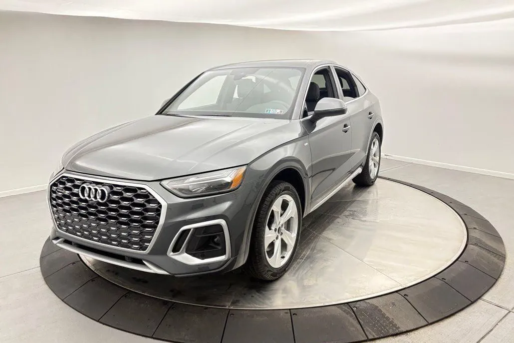 2025 Audi Q5 Sportback 45 S line Premium Plus photo 1