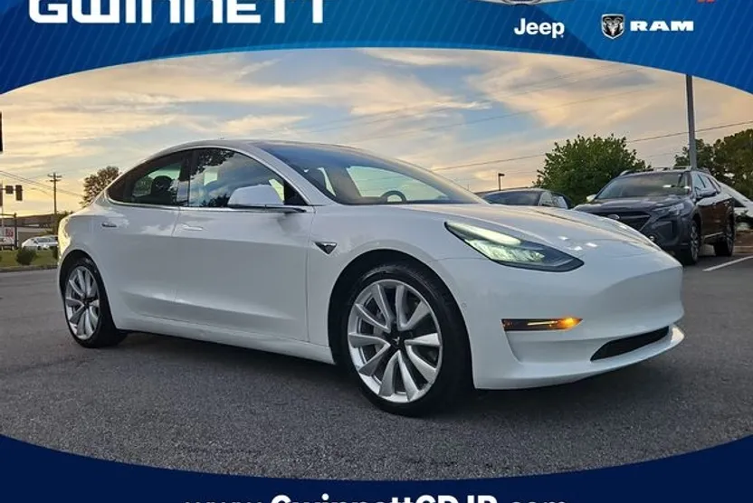 2019 Tesla Model 3 Long Range photo 1