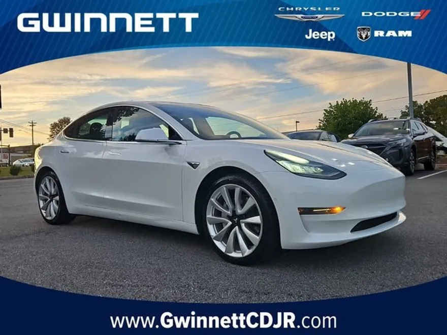 2019 Tesla Model 3 Long Range photo 1