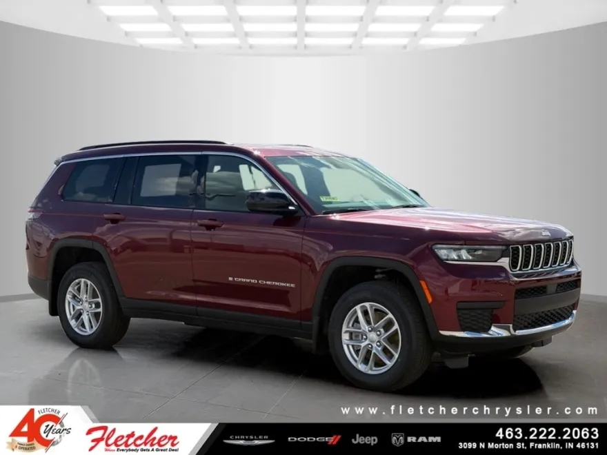 2025 Jeep Grand Cherokee Laredo photo 1