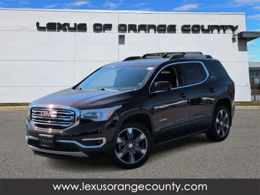 2017 Gmc Acadia SLT photo 1