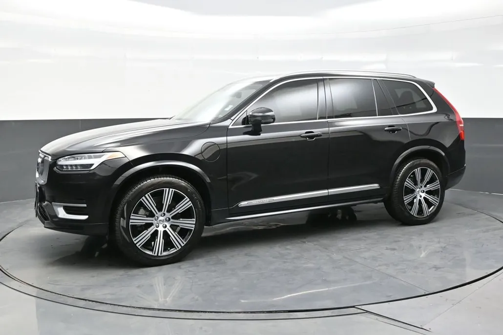 2022 Volvo XC90 T8 Inscription Expression photo 1