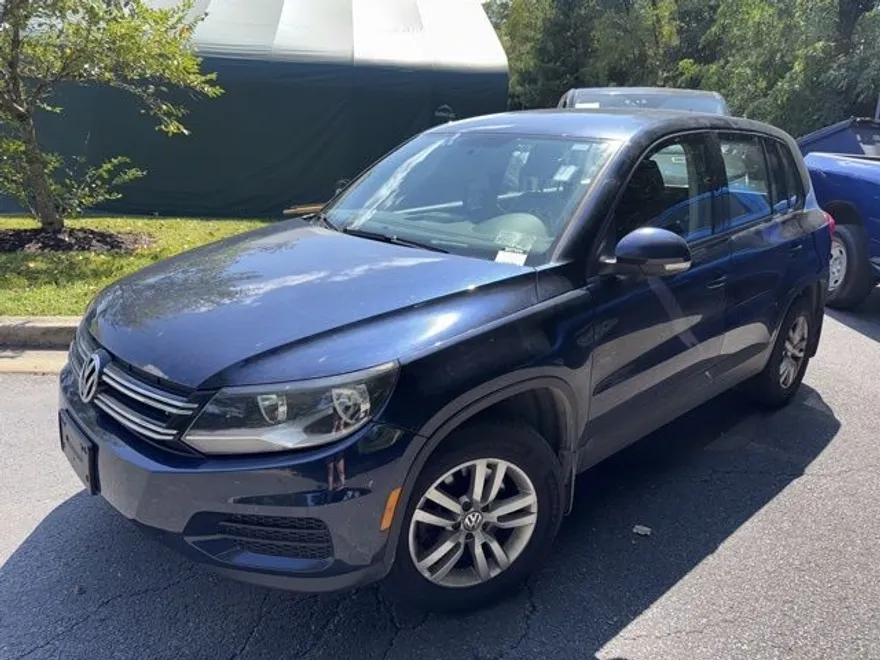 2014 Volkswagen Tiguan S photo 1