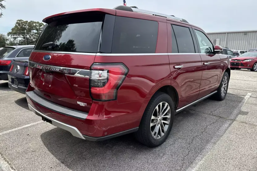 2018 Ford Expedition Limited photo 1