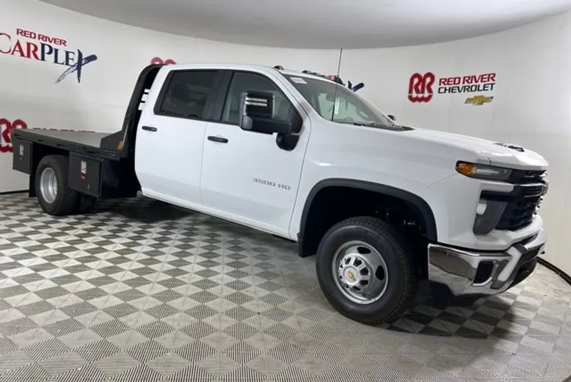 2025 Chevrolet Silverado 3500HD Work Truck photo 1