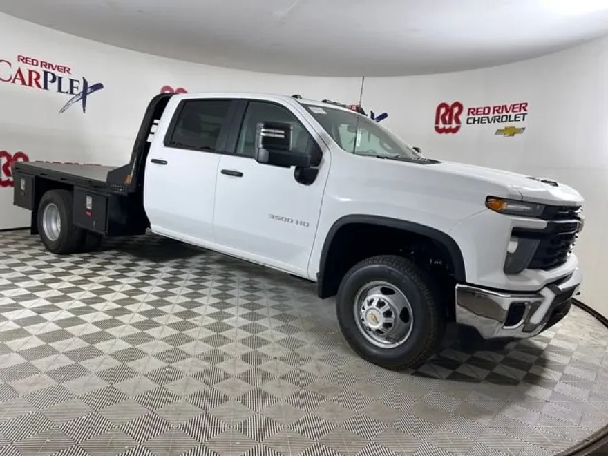 2025 Chevrolet Silverado 3500HD Work Truck photo 1
