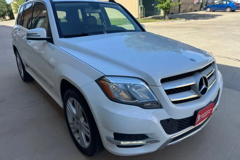 2015 Mercedes Benz GLK 350 photo 1