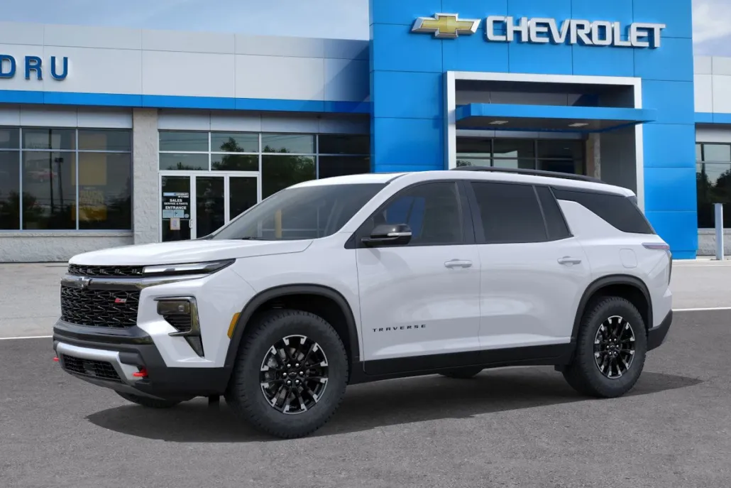 2026 Chevrolet Traverse Z71 photo 1